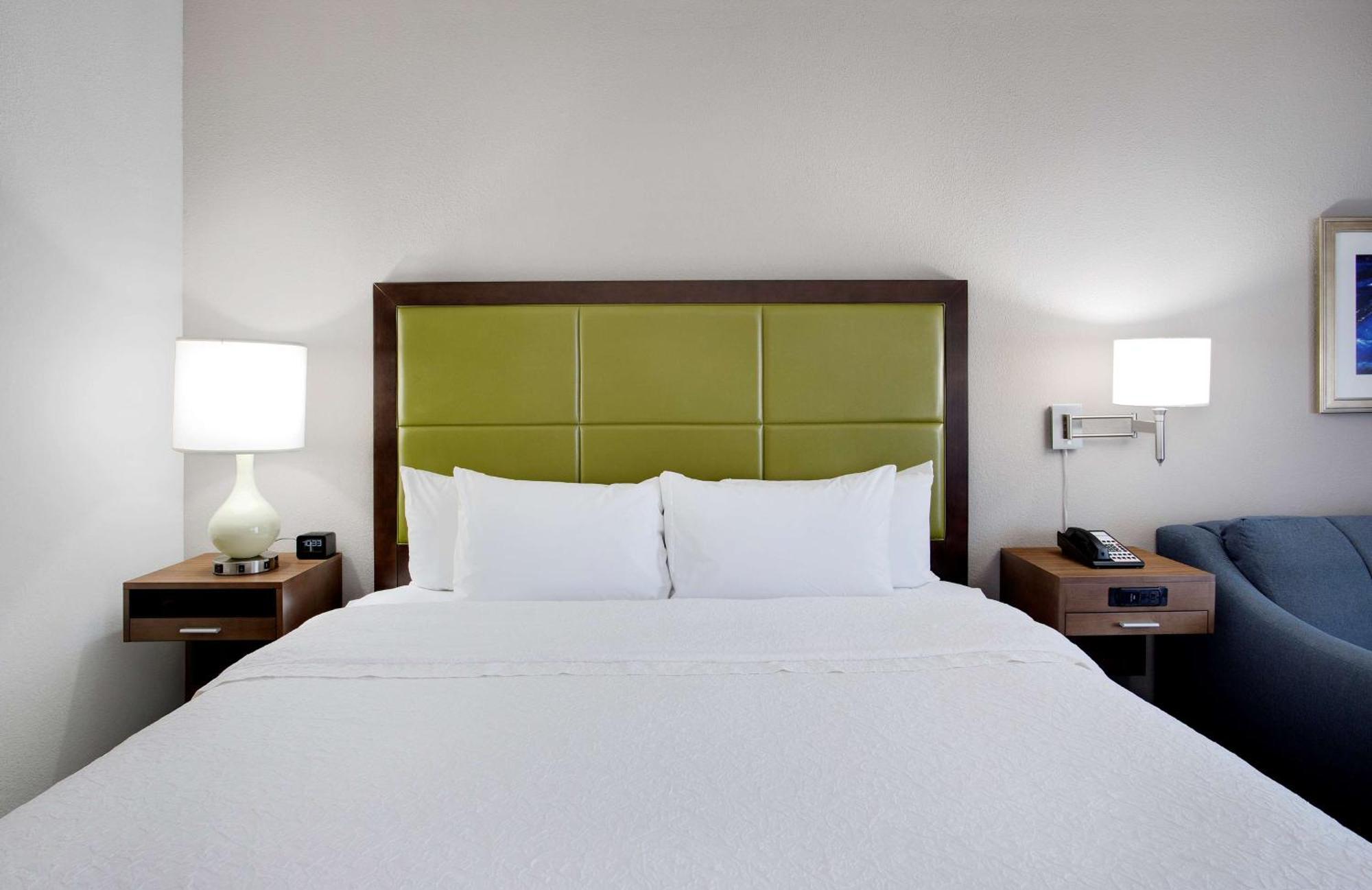Hampton Inn Middletown Exteriör bild