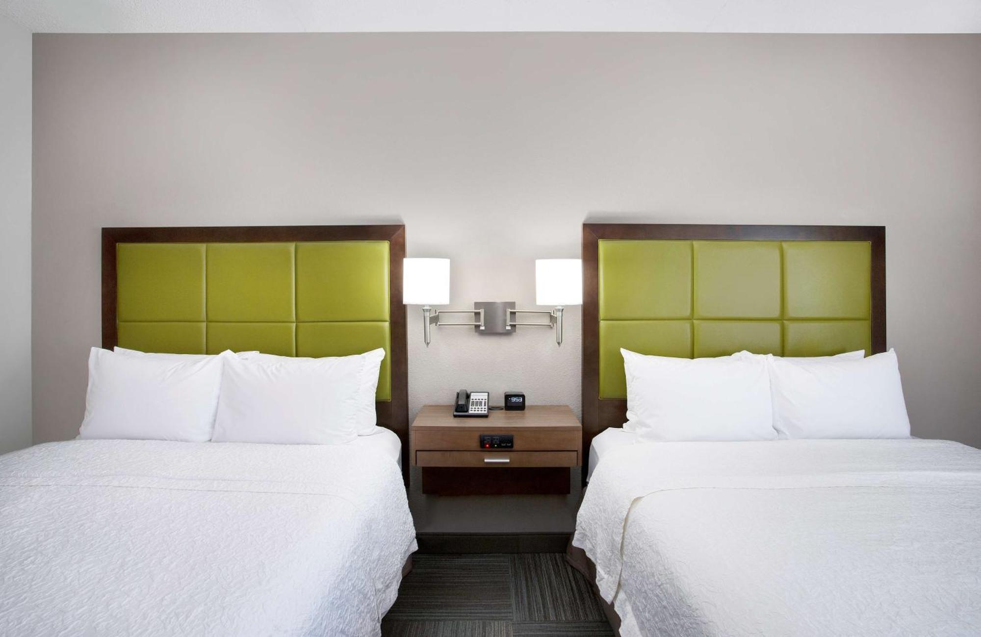 Hampton Inn Middletown Exteriör bild