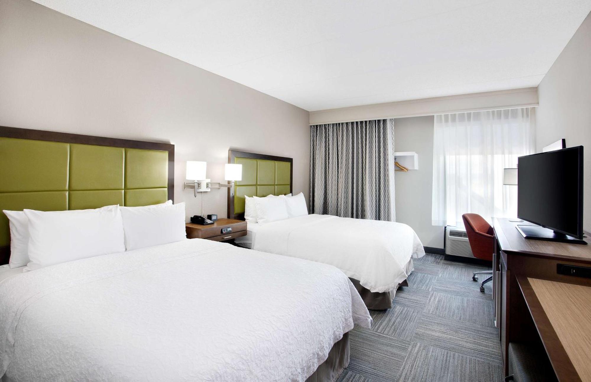 Hampton Inn Middletown Exteriör bild