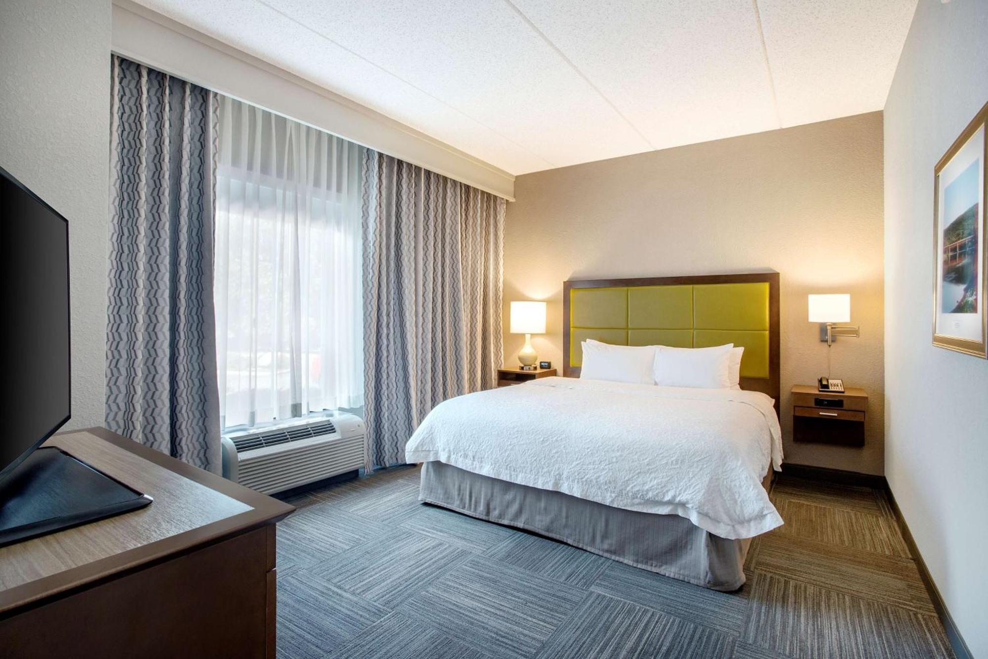 Hampton Inn Middletown Exteriör bild