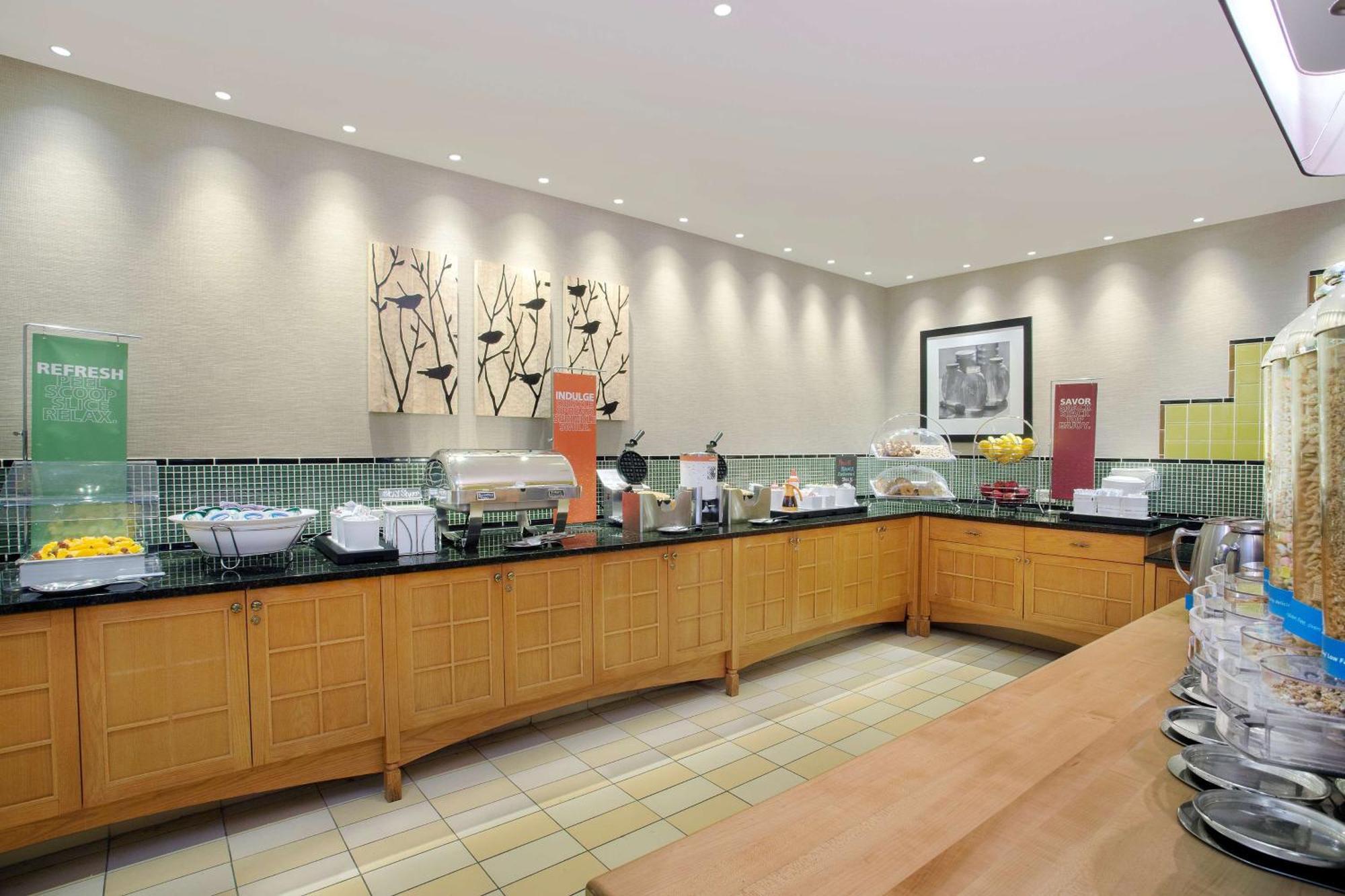 Hampton Inn Middletown Exteriör bild